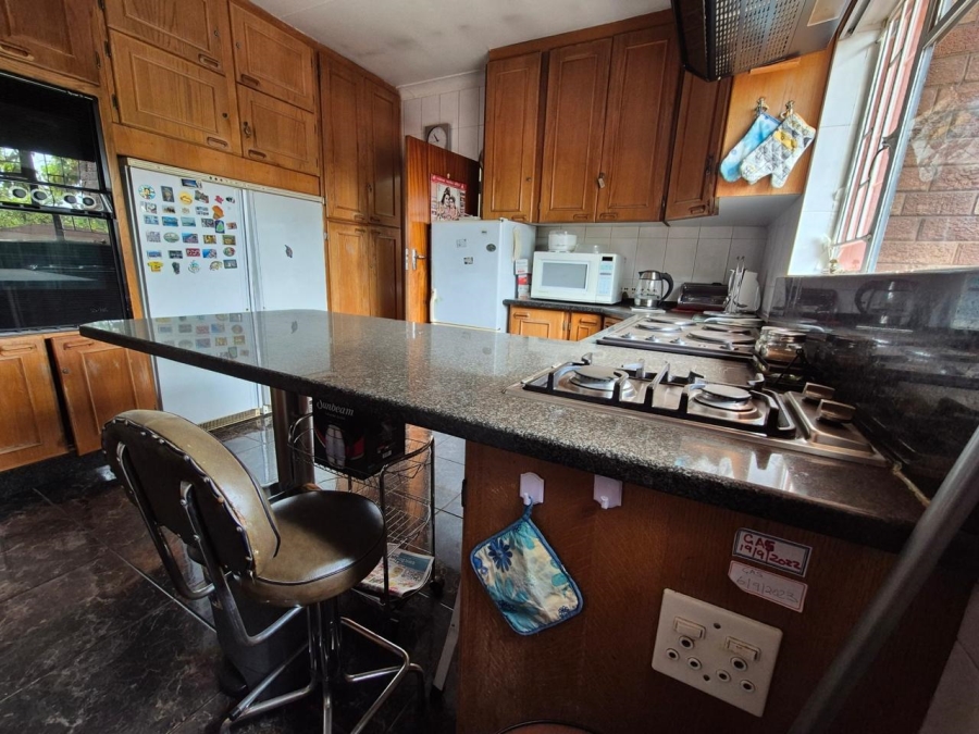 3 Bedroom Property for Sale in Manzil Park North West